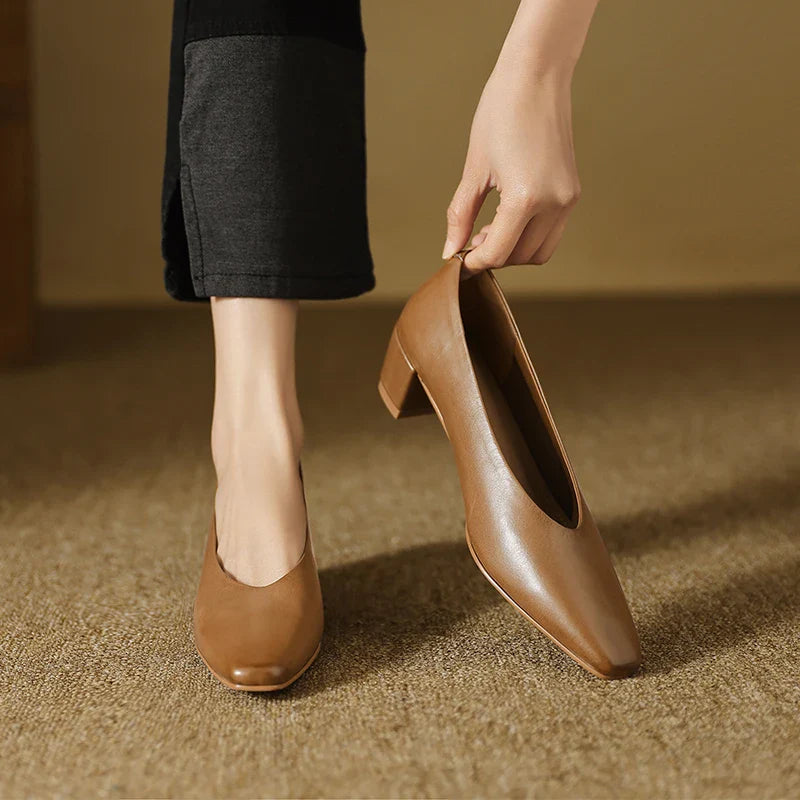 Martina Leather Pumps
